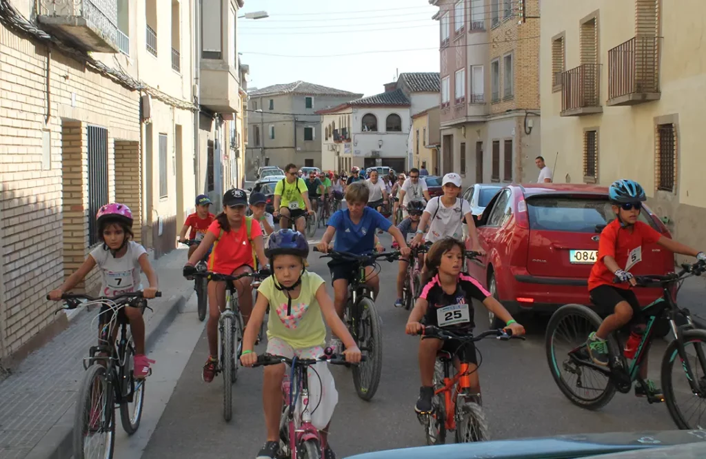 DÍA DE LA BICICLETA